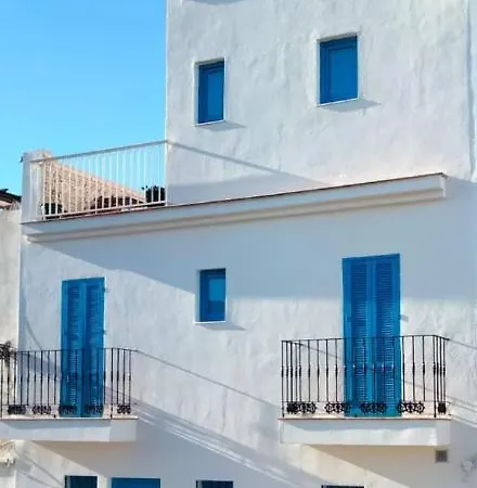 Sea Breeze House